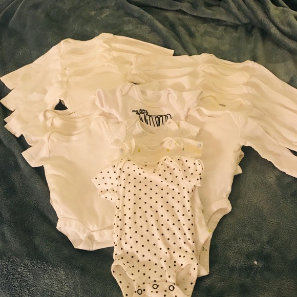 Neborn Onesie - Picture 3 of 3